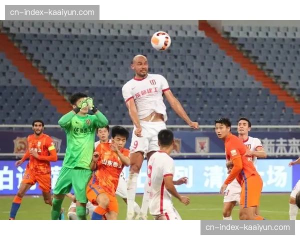 成都蓉城高效反击战术复盘 费利佩支点作用结合罗慕洛调度